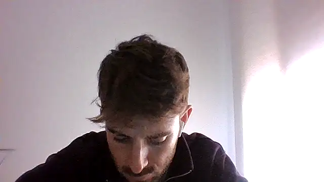 Snapshot of vargas90 chatting on 14, 10, 2025 vargas90 online show from 14, 10, 2025