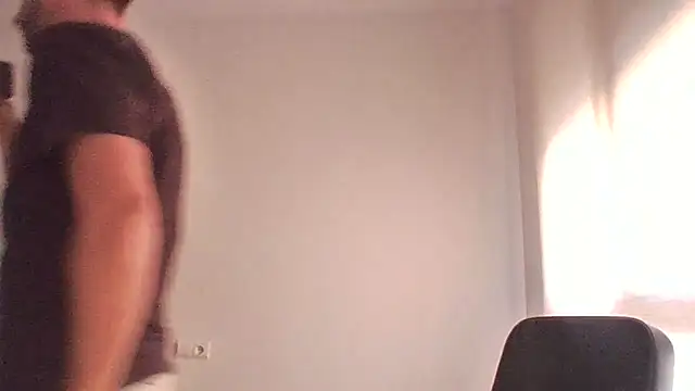 Snapshot of vargas90 chatting on 16, 10, 2025 vargas90 online show from 16, 10, 2025