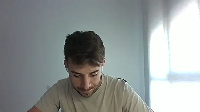 Snapshot of vargas90 chatting on 17, 10, 2025 vargas90 online show from 17, 10, 2025