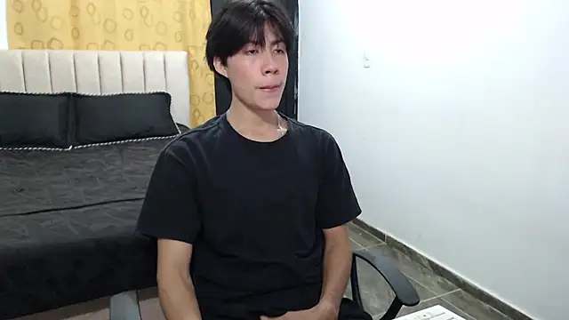 Snapshot of Elio-cam chatting on 2, 2, 2025 Elio-cam online show from 2, 2, 2025