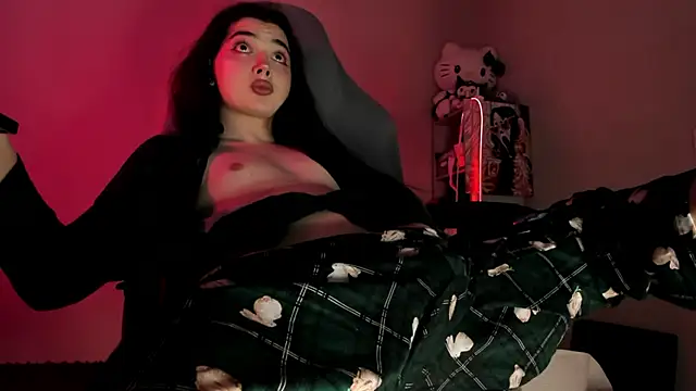YsabellViveris online show from 11, 5, 2026