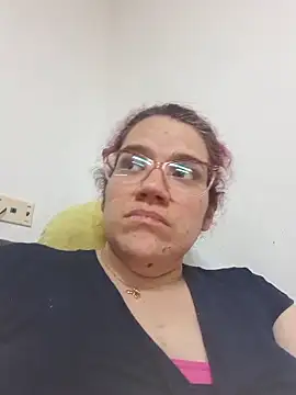 Snapshot of karlythoth@xh chatting on 28, 3, 2026 karlythothxh online show from 28, 3, 2026