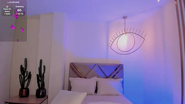 LindseyCox online show from 25, 1, 2025