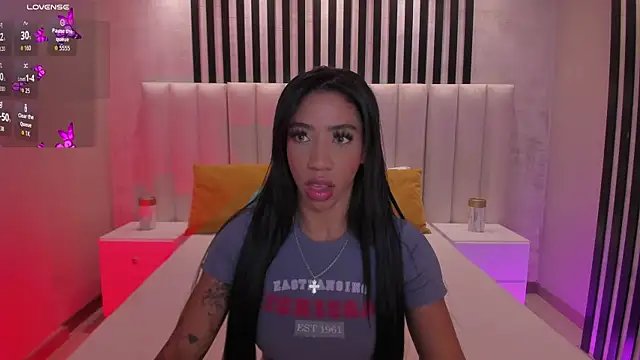 LindseyCox online show from 8, 11, 2025