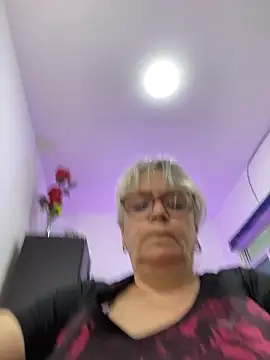 Snapshot of slutgold chatting on 26, 2, 2026 slutgold online show from 26, 2, 2026