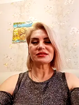 Snapshot of JennyOMay chatting on 12, 12, 2024 JennyOMay online show from 12, 12, 2024