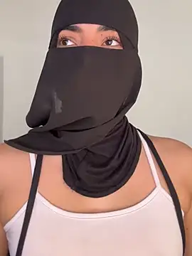 Snapshot of radiagazali chatting on 12, 2, 2026 radiagazali online show from 12, 2, 2026