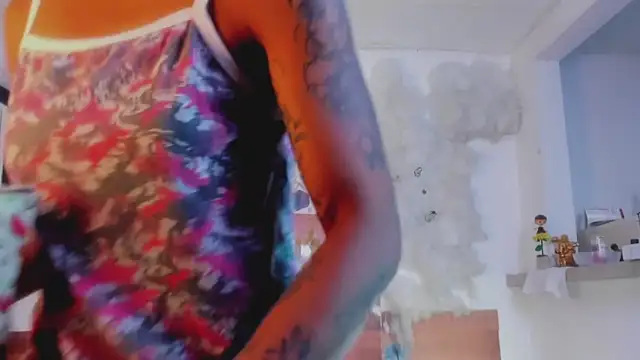 kelly thomson online show from 23, 1, 2025