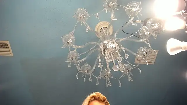 Snapshot of ADRIANNA_FOX chatting on 11, 2, 2025 ADRIANNA FOX online show from 11, 2, 2025