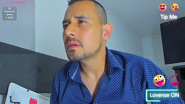 jhonyalzate2 online show from 10, 2, 2025