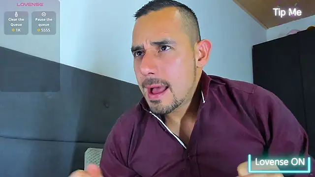 jhonyalzate2 online show from 14, 9, 2025