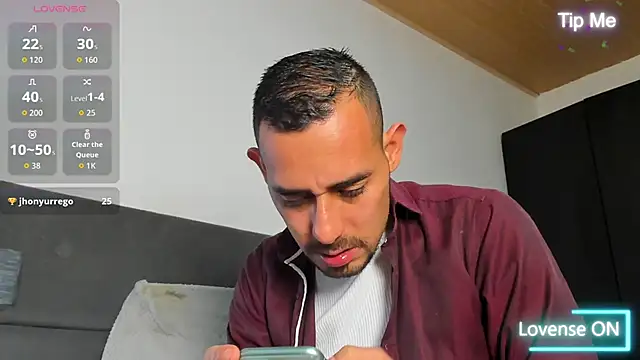 jhonyalzate2 online show from 28, 5, 2026