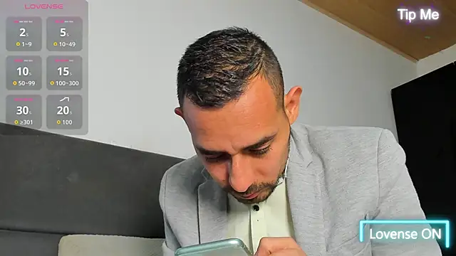 Snapshot of jhonyalzate2 chatting on 30, 5, 2026 jhonyalzate2 online show from 30, 5, 2026