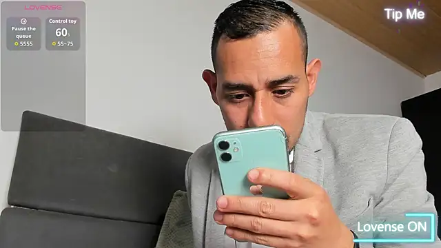Snapshot of jhonyalzate2 chatting on 3, 7, 2026 jhonyalzate2 online show from 3, 7, 2026