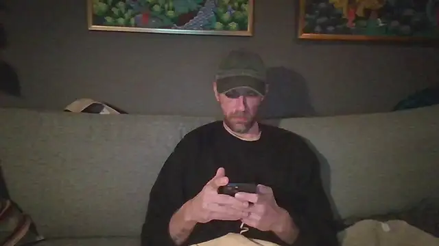 Snapshot of Stock-Holmes chatting on 12, 10, 2025 Stock-Holmes online show from 12, 10, 2025