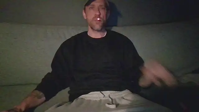 Snapshot of Stock-Holmes chatting on 1, 11, 2025 Stock-Holmes online show from 1, 11, 2025