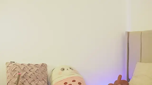 Snapshot of vicky_rachell chatting on 25, 11, 2025 vicky rachell online show from 25, 11, 2025