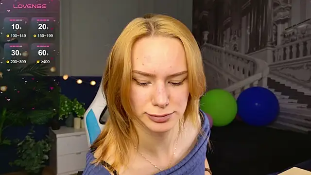 Snapshot of Ramona___ chatting on 16, 9, 2025 Ramona    online show from 16, 9, 2025