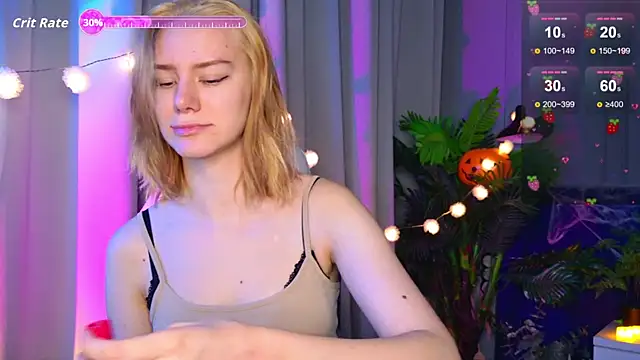 Snapshot of Ramona___ chatting on 27, 10, 2025 Ramona    online show from 27, 10, 2025
