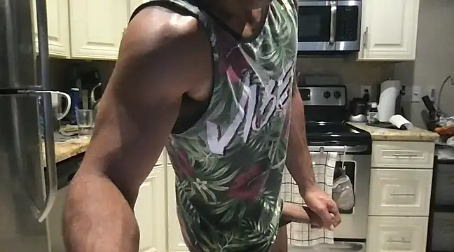 BigGuyMuscle online show from 13, 2, 2025