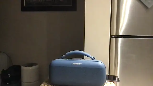 Snapshot of BigGuyMuscle chatting on 11, 11, 2025 BigGuyMuscle online show from 11, 11, 2025