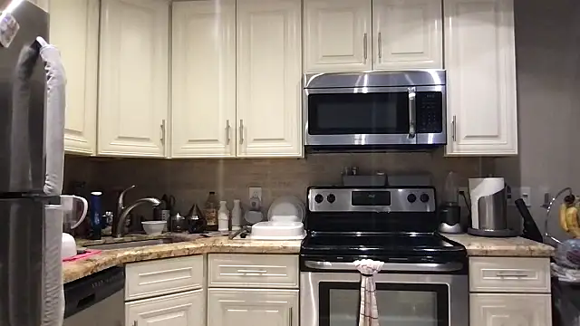 Snapshot of BigGuyMuscle chatting on 18, 2, 2026 BigGuyMuscle online show from 18, 2, 2026