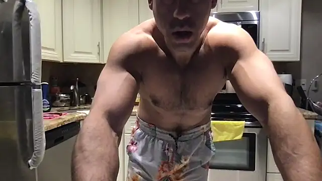 Snapshot of BigGuyMuscle chatting on 26, 2, 2026 BigGuyMuscle online show from 26, 2, 2026