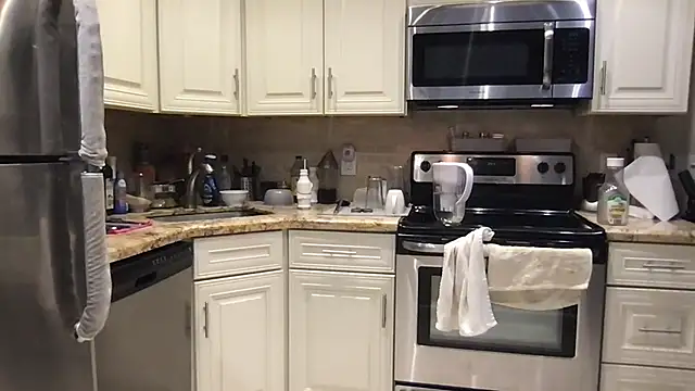 Snapshot of BigGuyMuscle chatting on 1, 3, 2026 BigGuyMuscle online show from 1, 3, 2026