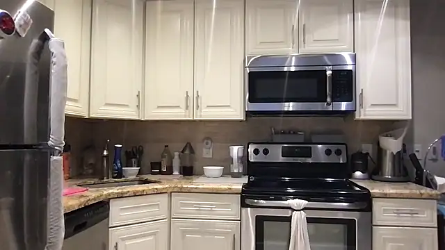 Snapshot of BigGuyMuscle chatting on 2, 3, 2026 BigGuyMuscle online show from 2, 3, 2026