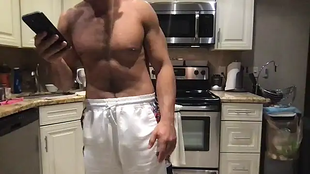 Snapshot of BigGuyMuscle chatting on 3, 3, 2026 BigGuyMuscle online show from 3, 3, 2026