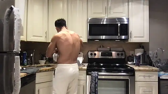 Snapshot of BigGuyMuscle chatting on 28, 3, 2026 BigGuyMuscle online show from 28, 3, 2026