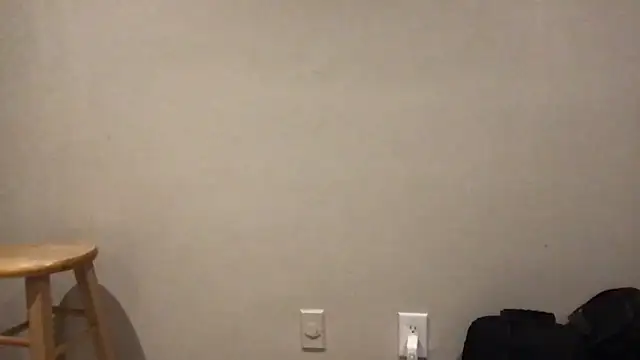 Snapshot of BigGuyMuscle chatting on 1, 4, 2026 BigGuyMuscle online show from 1, 4, 2026