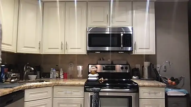 Snapshot of BigGuyMuscle chatting on 1, 4, 2026 BigGuyMuscle online show from 1, 4, 2026