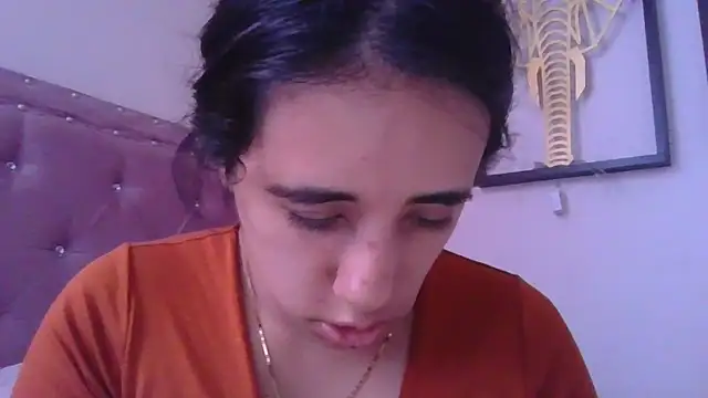 annarose19 online show from 14, 12, 2024