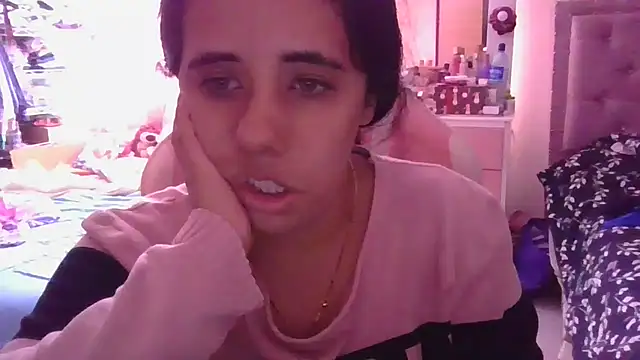 annarose19 online show from 3, 3, 2025