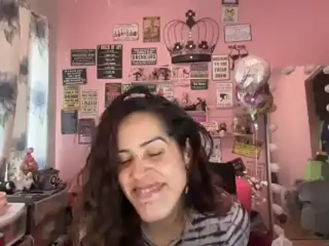 latinacubana online show from 5, 1, 2025