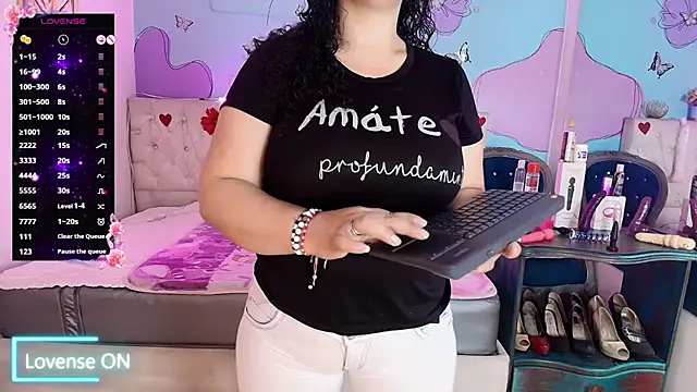 Snapshot of Zaly_mature chatting on 11, 4, 2026 Zaly mature online show from 11, 4, 2026