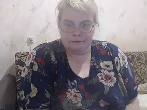 Ameliabusty online show from 15, 9, 2025