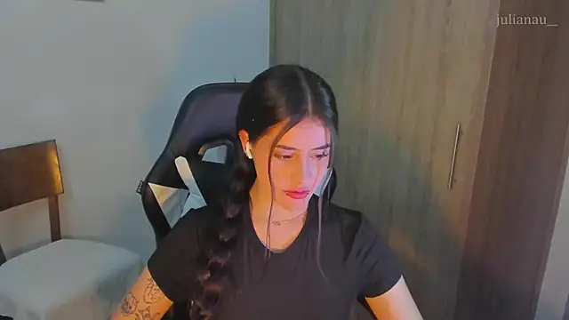 iriswest  online show from 16, 12, 2024