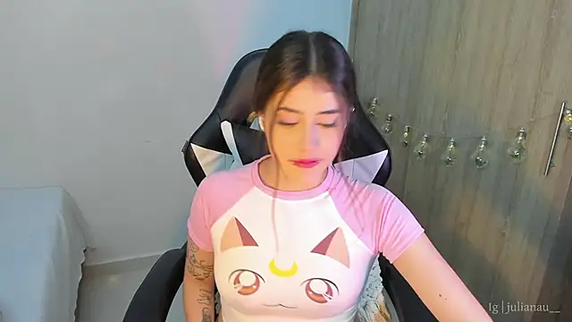 iriswest  online show from 11, 1, 2025