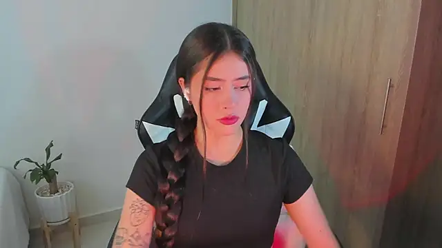 iriswest  online show from 11, 2, 2025