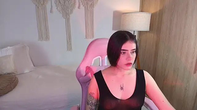 iriswest  online show from 4, 12, 2025