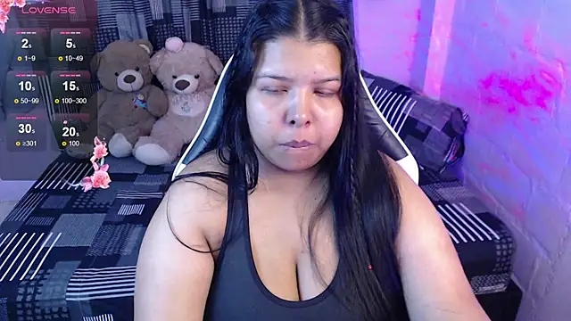 SaLomeJonees online show from 29, 9, 2025