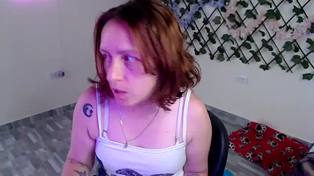 kittykalor09 online show from 22, 4, 2026