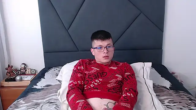 Snapshot of MathewCollin chatting on 1, 2, 2025 MathewCollin online show from 1, 2, 2025