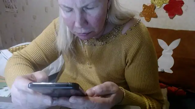 QueenLana online show from 24, 1, 2025