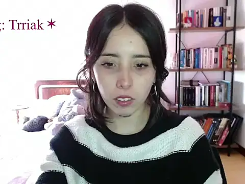 Snapshot of babyluna_8_8 chatting on 12, 4, 2026 babyluna 8 8 online show from 12, 4, 2026