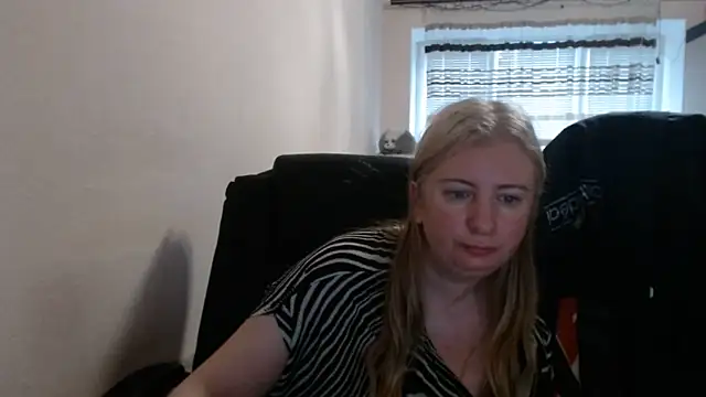 PeterAndJen online show from 13, 5, 2026