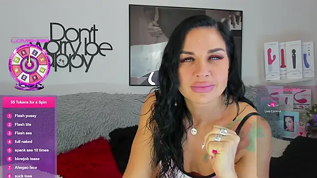 Snapshot of Tara_Bloss chatting on 22, 2, 2025 Tara Bloss online show from 22, 2, 2025