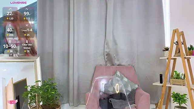 bella  adams online show from 7, 1, 2025